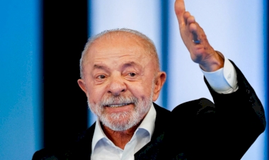 Lula conquista virada histórica em disputa presidencial e se reelege para 4º mandato