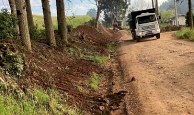 Prefeitura de Getúlio Vargas conclui recuperação de 5,5 quilômetros de estrada no interior e amplia frentes de trabalho