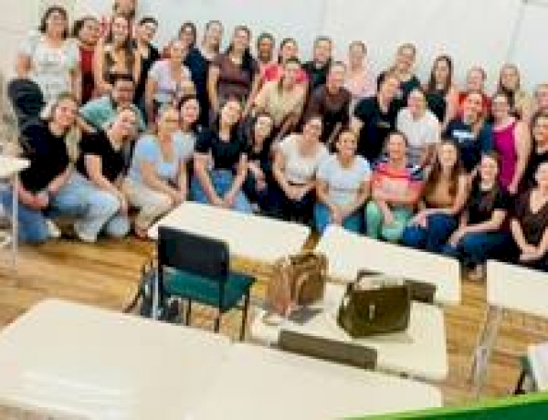 Administração municipal de Erebango investe em formação contínua da equipe de saúde