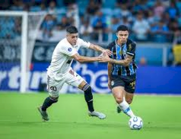 Grêmio Na Arena, Grêmio vence o Deportivo Riestra por 1 a 0 pela Copa Sul-Americana