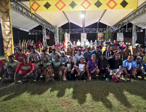 Semana dos Povos Indígenas inicia com celebração da cultura e união na Terra Indígena Votouro