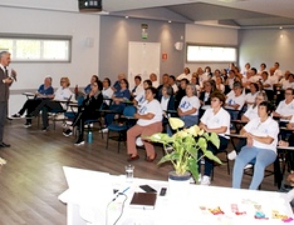 Retiro anual reúne mais de 120 agentes da Pastoral da Pessoa Idosa em Erechim
