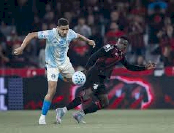 Pelo Brasileirão, Grêmio empata em 0 a 0 com o Athletico-PR e segue sem vencer fora de casa