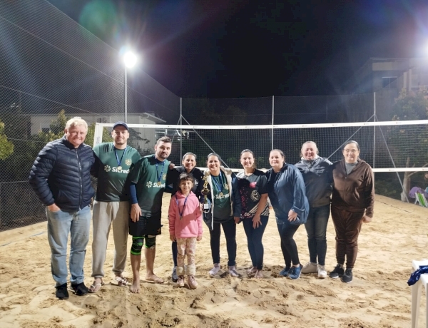 III Torneio Municipal de Vôlei reúne atletas e torcida em Floriano Peixoto
