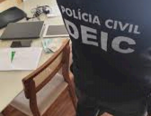 Polícia Civil cumpre mandados em investigação de crimes contra a administração pública