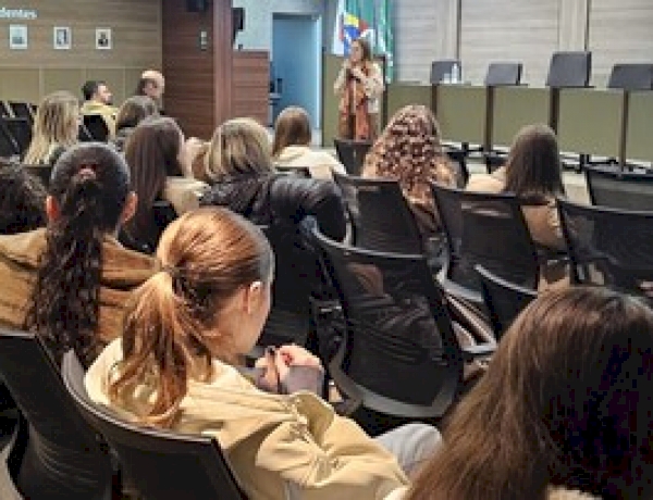 Aula Integrada da Residência Médica do Hospital Unimed Erechim abordou o papel da medicina na saúde de trabalhadores