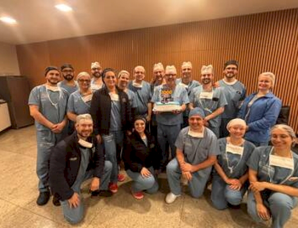 Centro Regional de Cirurgia Robótica do Hospital de Clínicas chega ao marco de mil cirurgias