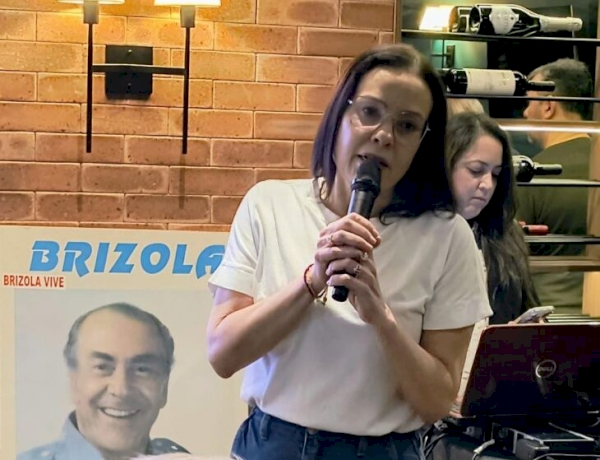Pré-candidata ao Piratini Juliana Brizola (PDT) cumpre agenda em Erechim e Passo Fundo