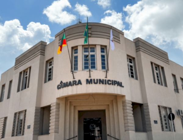 Câmara aprova quatro projetos na Sessão Ordinária 18/2026