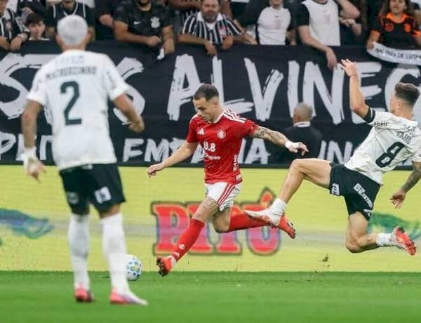 Inter perde de 2 a 1 para o Corinthians, mas avança às quartas de final da Copa do Brasil