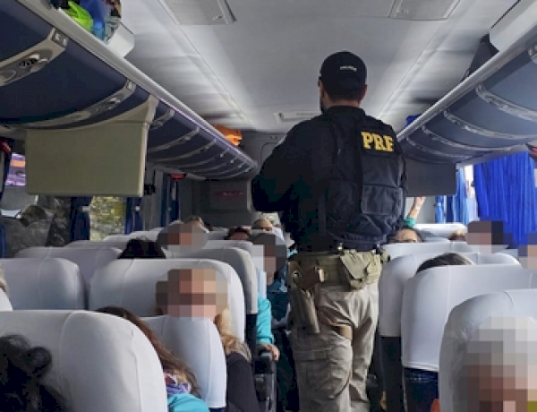 Polícia Rodoviária Federal realiza ação do Agosto Lilás em Erechim
