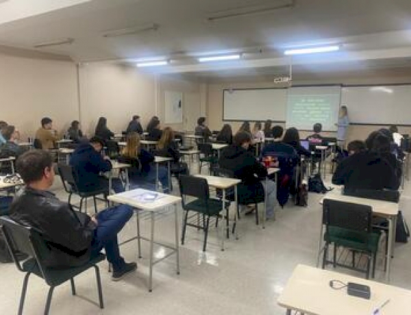 Diplomada do Curso de Direito da URI fala sobre Direitos Humanos e transformação social