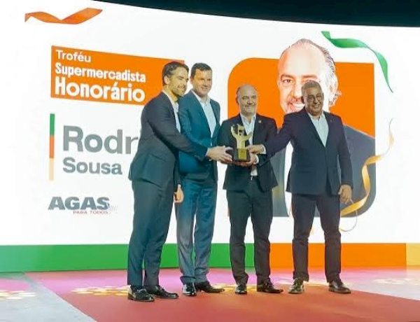 43ª Expoagas abre com jantar e dá início à maior feira supermercadista do Sul