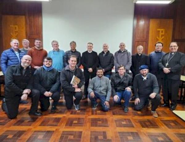 Dom Adimir participa de Curso Permanente dos Presbíteros do Regional Sul 3 da CNBB