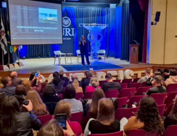 Semana Acadêmica de Ciências Contábeis da URI inicia com palestra sobre Reforma Tributária  