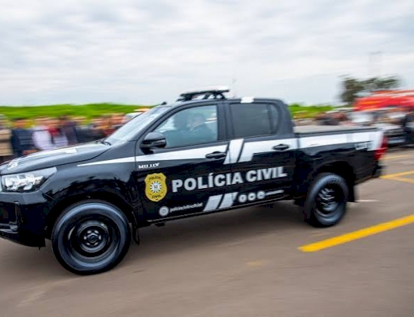 Mulher é vítima de feminícidio em Eechim e autor é preso em flagrante