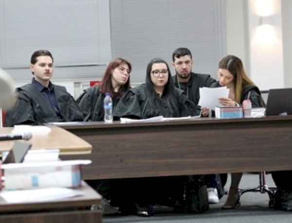 Acadêmicos de Direito da UNIDEAU realizam júri simulado e vivenciam na prática o Tribunal do Júri