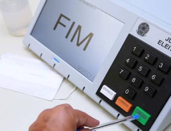 Eleitores vão às urnas hoje para escolher o presidente do país