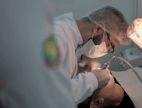 Dia do Cirurgião-Dentista: o sorriso por trás de quem cuida