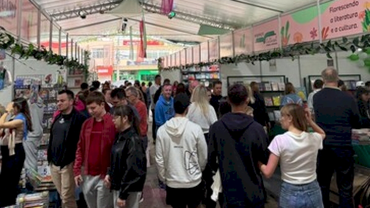 Comunidade aprova e prestigia a 27ª Feira do Livro de Erechim