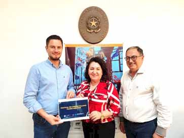 AMAU conhece projeto “Andiamo” do Consulado da Itália