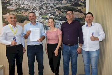 Prefeitura de Getúlio Vargas formaliza contrato com Banco do Brasil para execução de obras de infraestrutura viária do Município