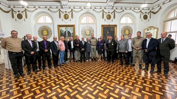Solenidade de homenagem ao Dia do Veterano da BM