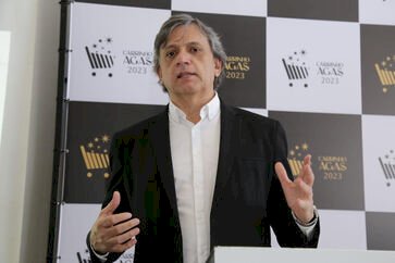 Supermercadistas reconhecem os destaques  do ano com o Carrinho Agas 2023