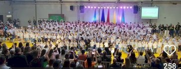 Com o tema: celebrar o que somos, o que aprendemos e o que vivenciamos, aconteceu na última quinta-feira (23) a Noite Festiva da Escola de Educação Básica IDEAU – Santa Clara.