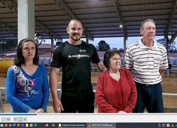 Família Ferrari inaugura obra com a presença de autoridades e lideranças