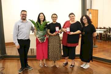 Jupem é agraciado com placa que tornou o grupo patrimônio imaterial de Erechim