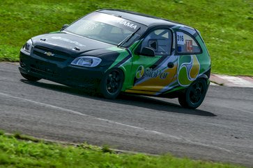 Piloto de Erechim disputará as 12 Horas de Tarumã