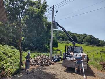Nova iluminação pública em Severiano de Almeida entra em fase final de instalação