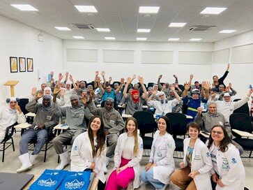 Acadêmicas de Enfermagem da URI realizam ação de educação em saúde