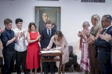 Delegada Nadine assume Presidência da ALRS até quarta-feira