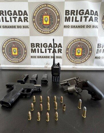 BM prende dois homens por porte ilegal em Passo Fundo