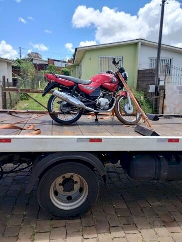 Homem é preso por receptação de moto roubada