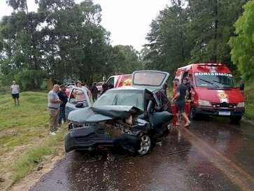 Atualizada: seis pessoas ficam feridas em acidente de trânsito entre Tapejara e Santa Cecília do Sul