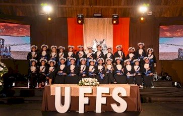 UFFS forma novos bacharéis em Agronomia