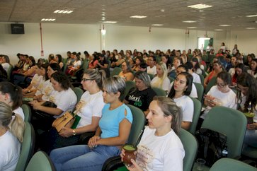 Curso na UFFS capacita mais de 210 profissionais da educação