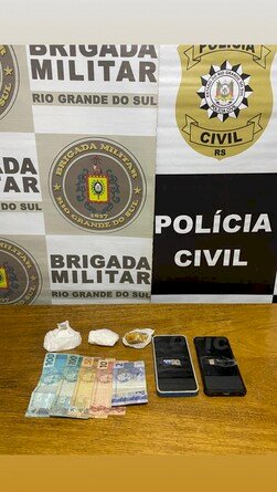 Dois indivíduos são presos por tráfico de drogas na Operação Soledade Segura!