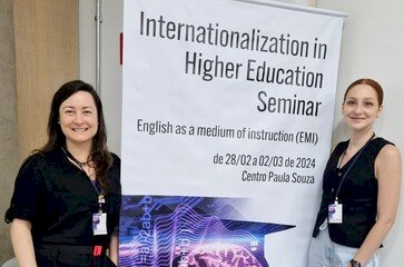Professora da URI destaca importância do EMI em Seminário Internacional de Educação Superior