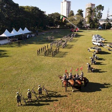 Solenidade de passagem de comando do CRPO-Planalto, 3°RPMon e do 3°BABM em Passo Fundo