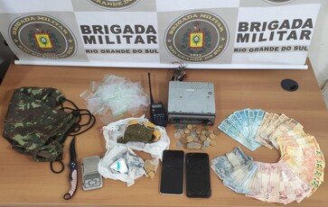 3ºRPMon prende dupla por tráfico de drogas em Água Santa