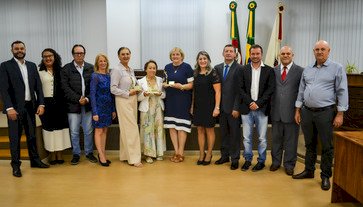 Câmara de Vereadores de Getúlio Vargas realiza solenidade de entrega do Prêmio Mulher Cidadã 2024