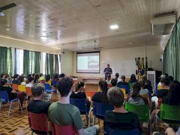 Ensino Iniciam as ações do Projeto URI Escola e Comunidade na região
