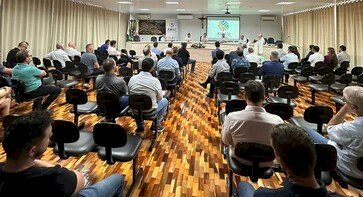 AMAU realiza assembleia em Severiano de Almeida