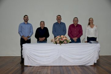 Governo de Getúlio Vargas entrega primeiros  títulos de propriedade na modalidade Reurb