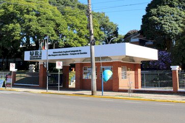 Ação da Atlética do Curso de Farmácia e URI em prol ao município de Barra do Rio Azul