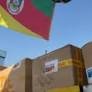 Avião com voluntários e donativos de Portugal chega ao Rio Grande do Sul